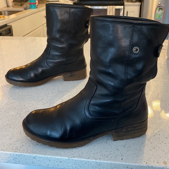 Tara M. Leather boots - Picture 6 of 16